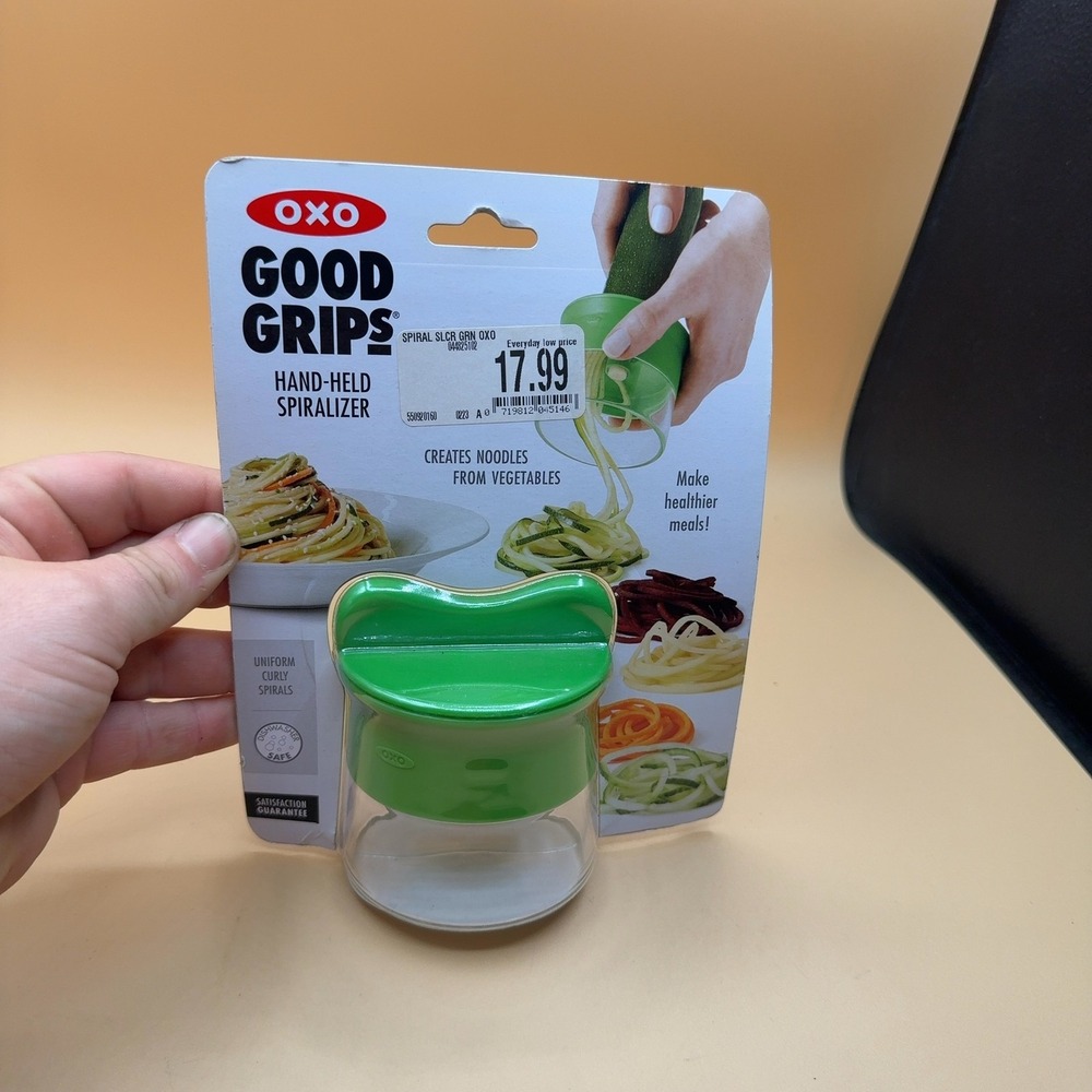 OXO Good Grips Hand-Held Spiralizer Vegetable Noodle Maker Green